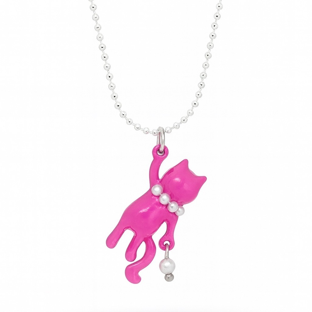 💗 Pink Cat Necklace with Pearls